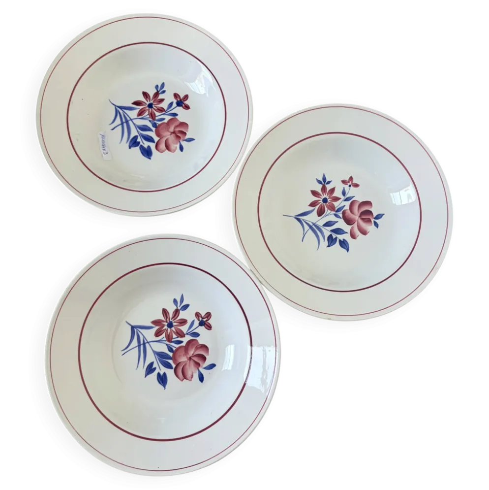 3 assiettes creuses St Amand, France 191134