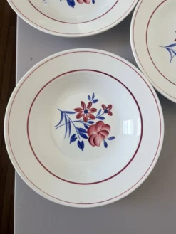 3 assiettes creuses St Amand, France 191134