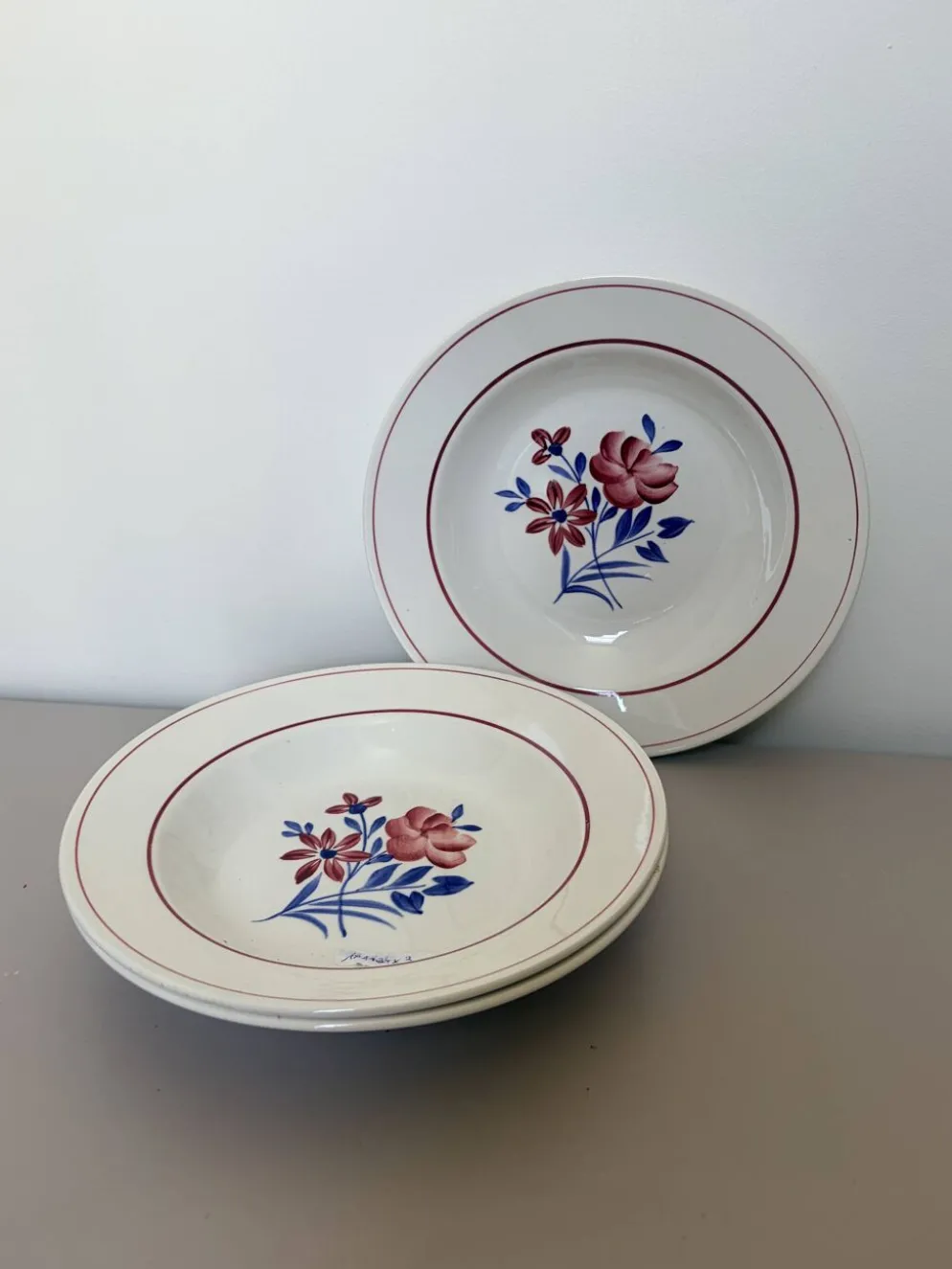 3 assiettes creuses St Amand, France 191134