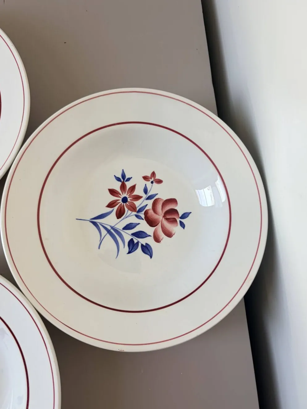 3 assiettes creuses St Amand, France 191134