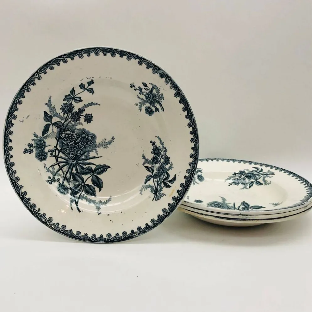 4 Assiettes creuses “St-Amandinoise " Modèle « Margot»