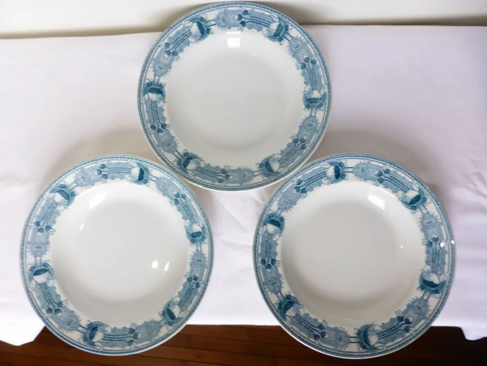 3 assiettes creuses vintage CM&C modèle Massena 220624