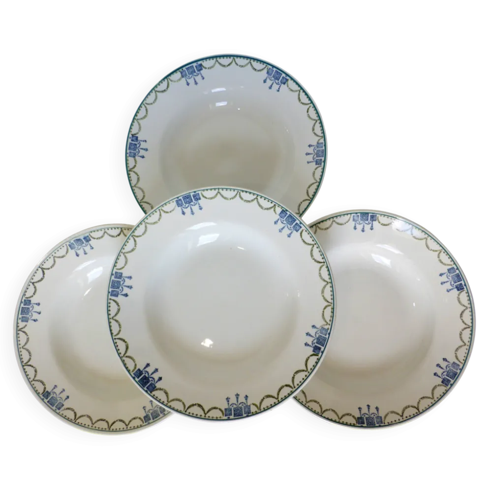 4 assiettes creuses vintage de St Amand 220631