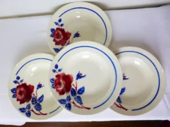 4 assiettes creuses vintage de K&G Luneville modèle Chantal 220516
