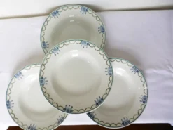 4 assiettes creuses vintage de St Amand 220625