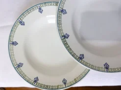 4 assiettes creuses vintage de St Amand 211239