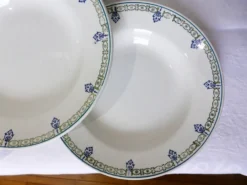 4 assiettes creuses vintage de St Amand 211239