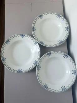 3 assiettes creuses vintage de St Amand 220645