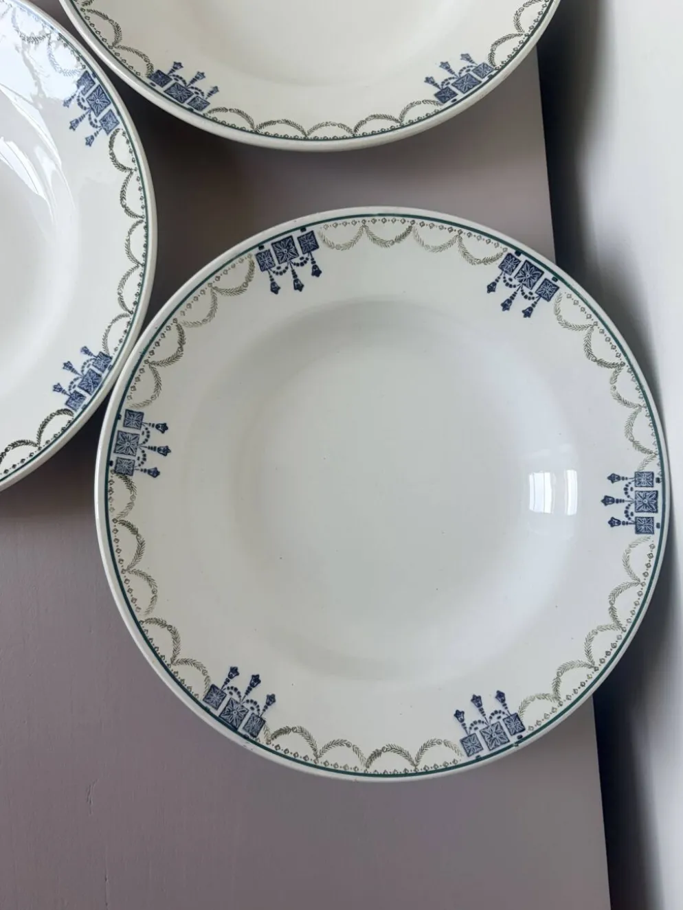 3 assiettes creuses vintage de St Amand 220645