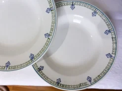 4 assiettes creuses vintage St Amand 211259