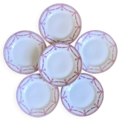 6 assiettes de 1890 signées Carl Tielsch