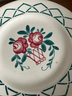 4 assiettes à dessert