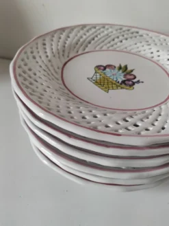 6 assiettes à dessert ajourées Portugal