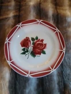 6 assiettes à dessert anciennes Digoin et Sarreguemines