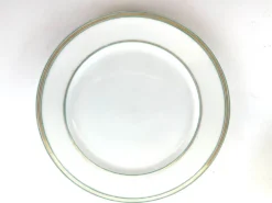 5 assiettes dessert blanche avec liseré vert 19,5cm