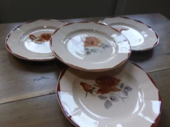 4 assiettes dessert de Digoin Sarreguemines 200892