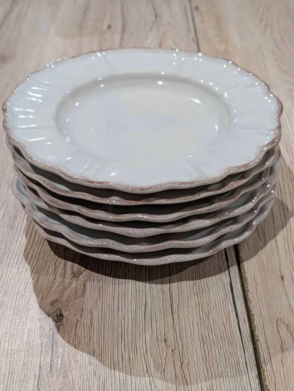 6 assiettes à dessert en céramique frangée blanche et rose