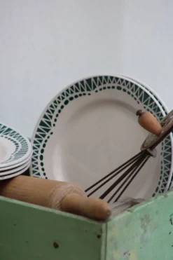 6 assiettes à dessert en céramique