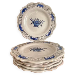 Assiettes à dessert en faïence de Rouen décor main