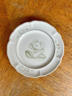 12 assiettes à dessert en faïence - Niderviller
