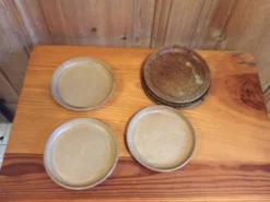 6 assiettes à dessert en grès