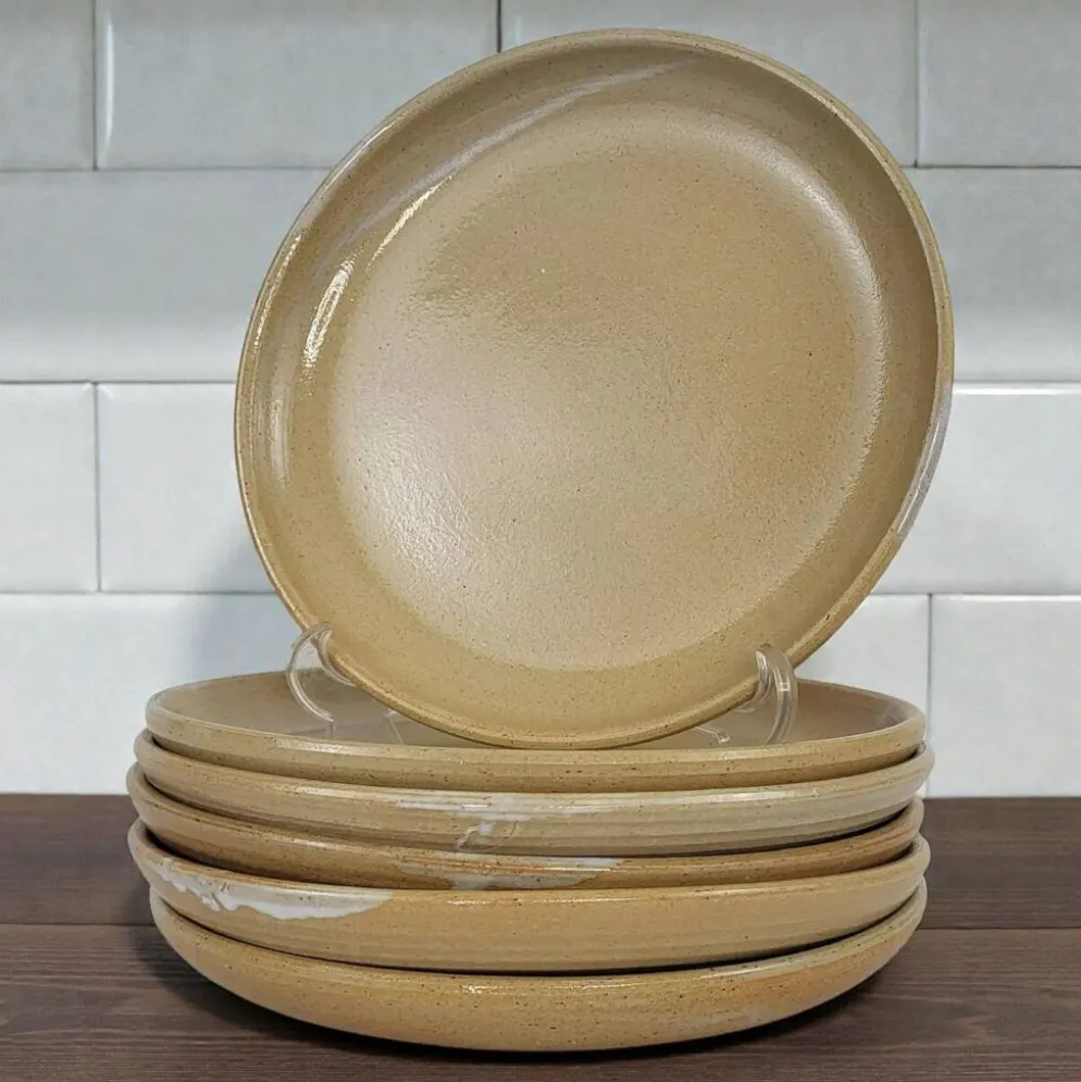 6 assiettes à dessert en grès Poterie Auger