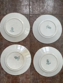 4 assiettes à dessert en porcelaine opaque de Gien modèle Montigny