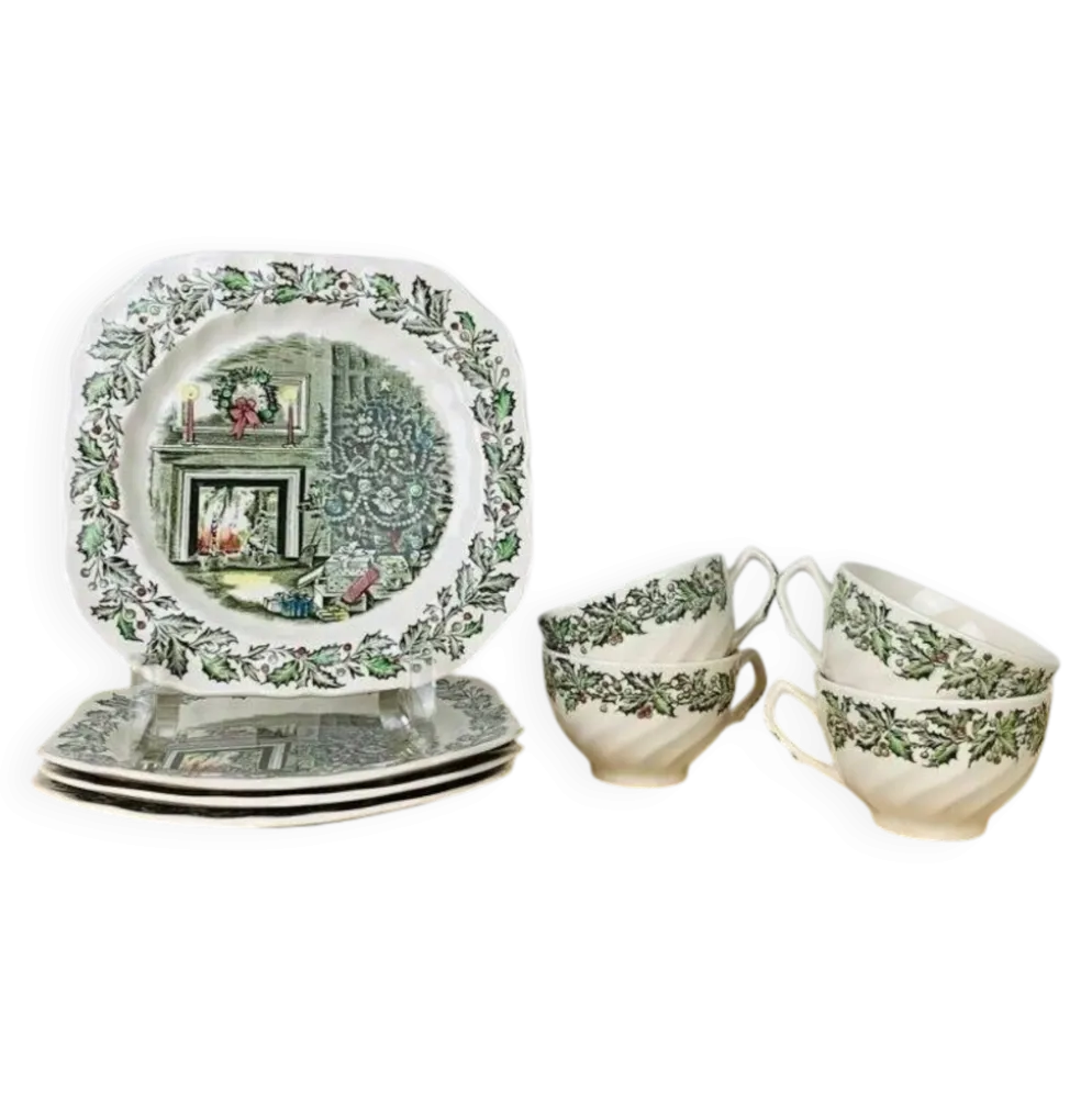 4 assiettes à dessert et tasses Merry Christmas Johnson Bros