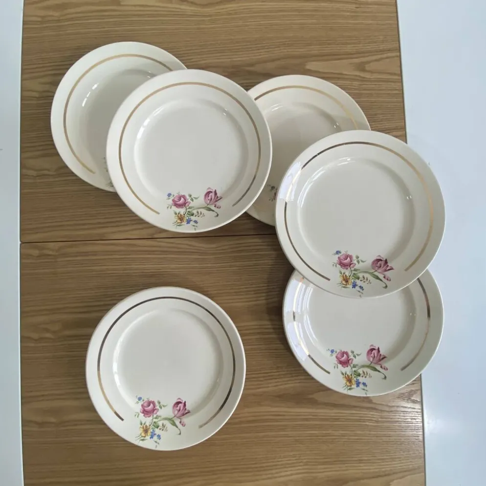 6 assiettes dessert faïence ancienne Badonviller fleurs et dorure