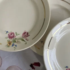6 assiettes dessert faïence ancienne Badonviller fleurs et dorure