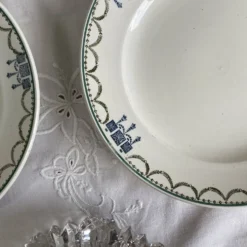 6 assiettes dessert faïence ancienne Saint Amandinoise