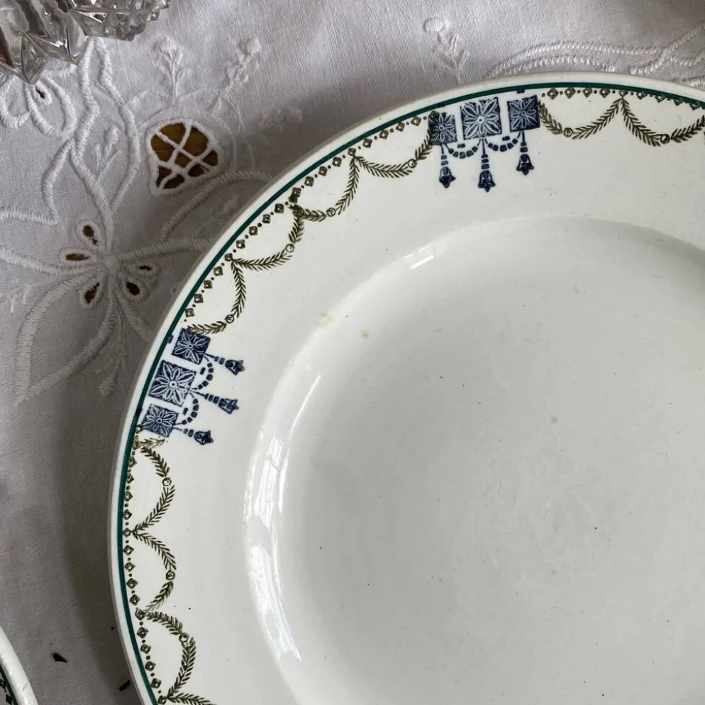 6 assiettes dessert faïence ancienne Saint Amandinoise