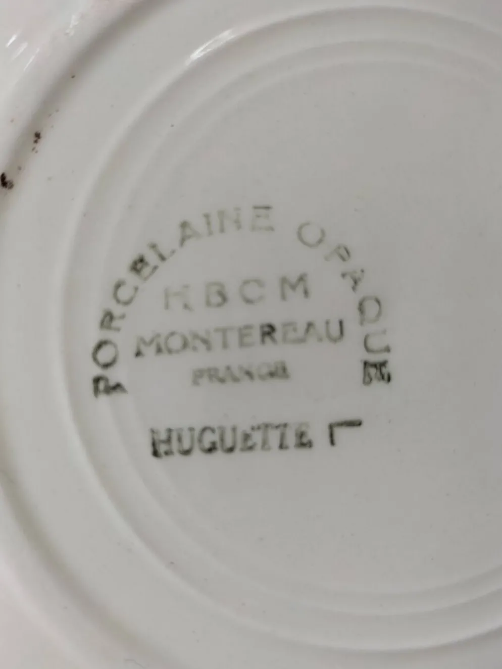 6 assiettes à dessert HBCM Montereau modèle Huguette