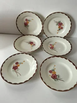 6 assiettes à dessert HBCM Montereau modèle Huguette