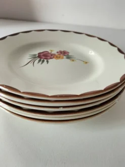 6 assiettes à dessert HBCM Montereau modèle Huguette
