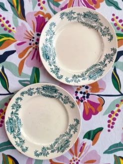 2 assiettes à dessert Longchamp