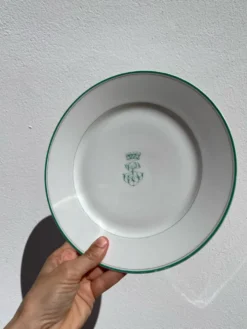 4 assiettes à dessert monogrammées