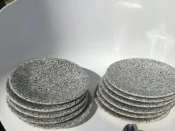 10 Assiettes dessert mouchetées gris noir
