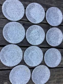 10 Assiettes dessert mouchetées gris noir