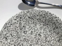 10 Assiettes dessert mouchetées gris noir