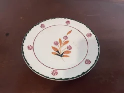 4 assiettes à dessert St Amand