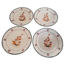 4 assiettes à dessert St Amand