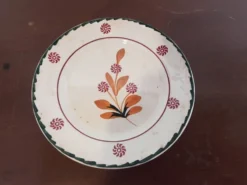 4 assiettes à dessert St Amand
