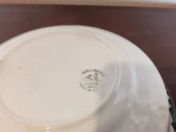 4 assiettes à dessert St Amand