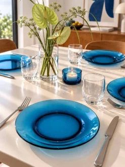 6 assiettes à dessert Vereco bleu saphir – Années 1970
