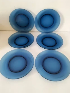 6 assiettes à dessert Vereco bleu saphir – Années 1970