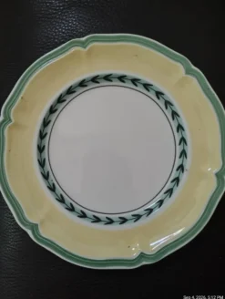 12 assiettes à dessert Villeroy et Boch