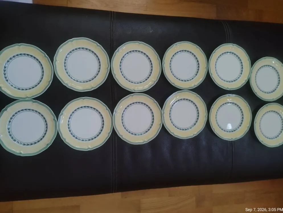 12 assiettes à dessert Villeroy et Boch