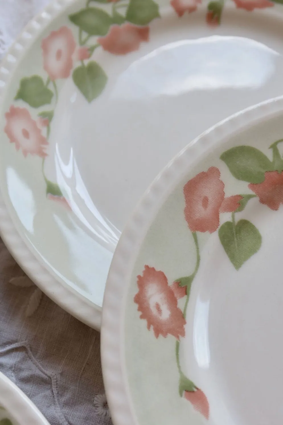 6 assiettes à dessert vintage faïence anglaise Oxford motif fleuri