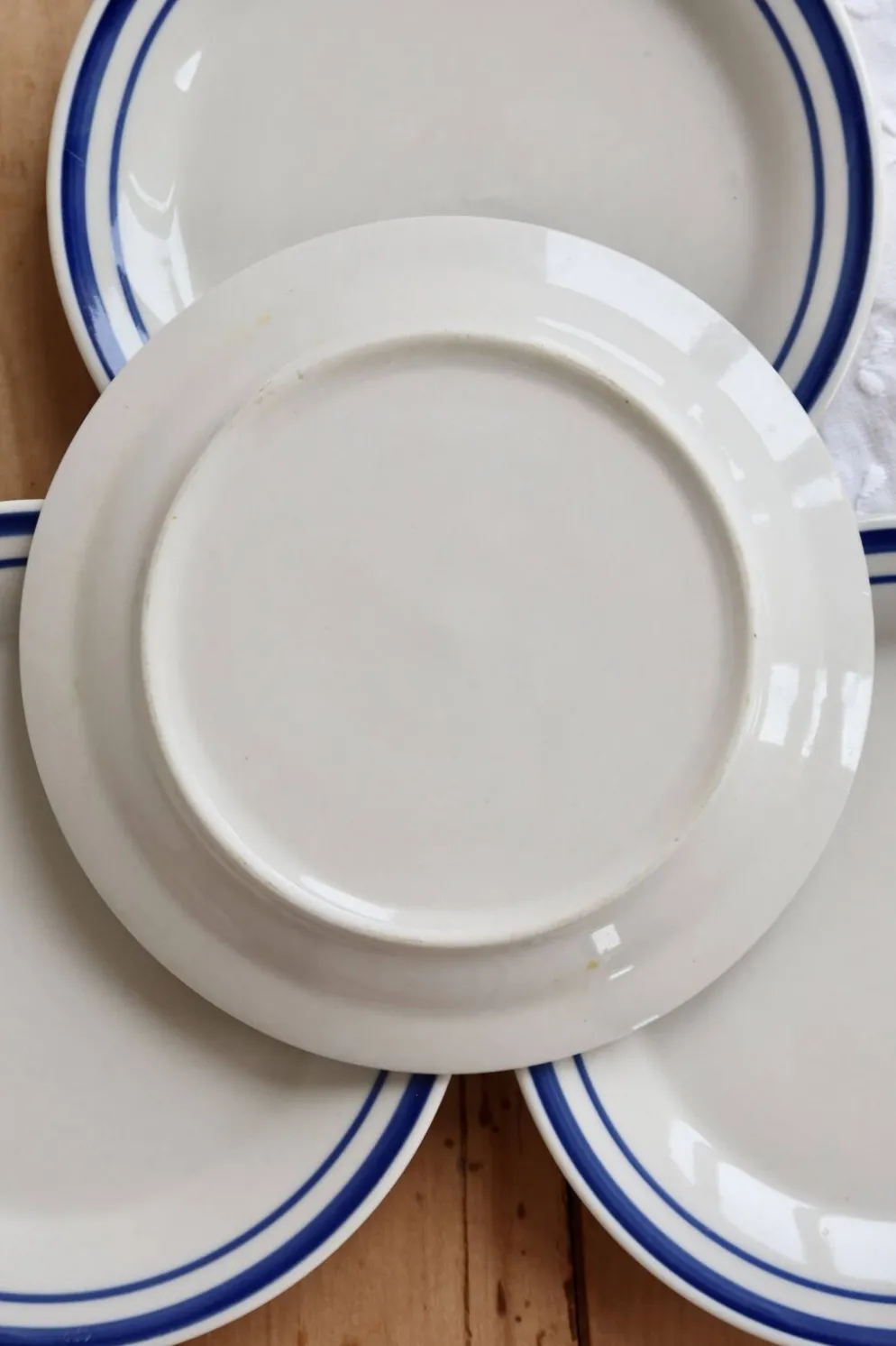 4 assiettes à dessert vintage faïence– double liseré bleu style bistrot